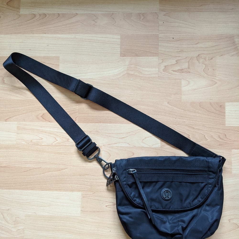 Lululemon Festival Bag